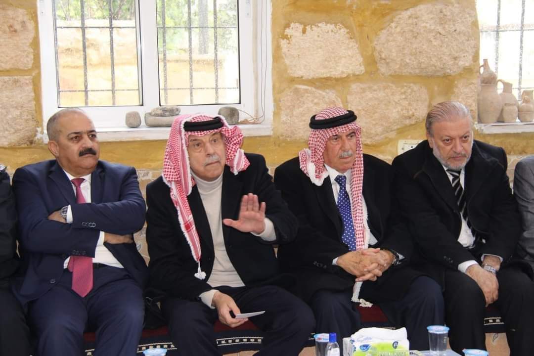 صورة حول : بالصور.. كريشان يؤكد تعطل نظام رخص المهن الجديد وضبط موظفين مرتشين يعيقون المعاملات بالصور.. كريشان يؤكد تعطل نظام رخص المهن الجديد وضبط موظفين مرتشين يعيقون المعاملات