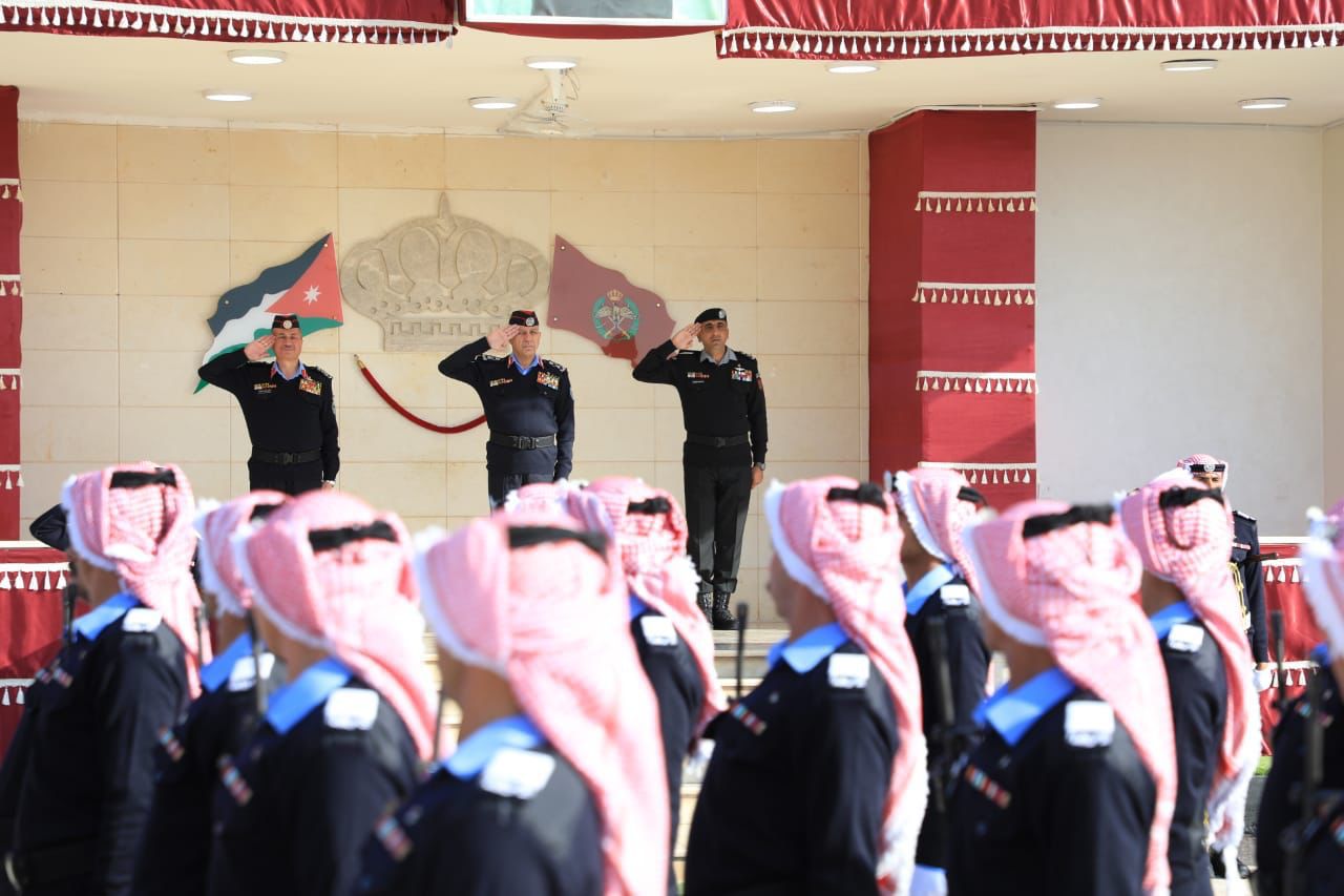 اللواء المعايطة يرعى تخريج كوكبة من مستجدّي الأمن العام