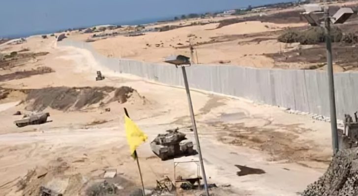 تل أبيب تبلغ مصر نيتها السيطرة على ممر فيلادلفيا واستبدال السكان بجنود اسرائيليين