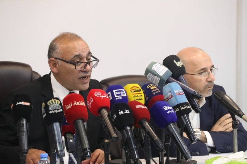 مؤتمر صحفي لمدير عام الإذاعة والتلفزيون