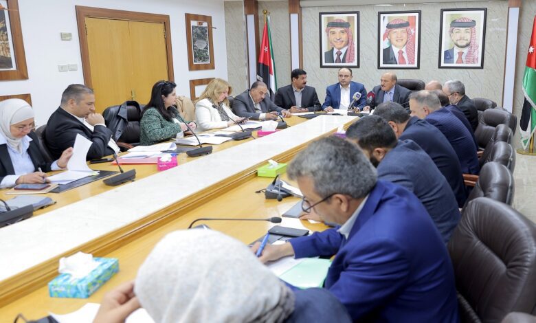 صورة حول : قانونية النواب: سندرس مشروع القانون العفو العام بكل عناية واهتمام قانونية النواب: سندرس مشروع القانون العفو العام بكل عناية واهتمام