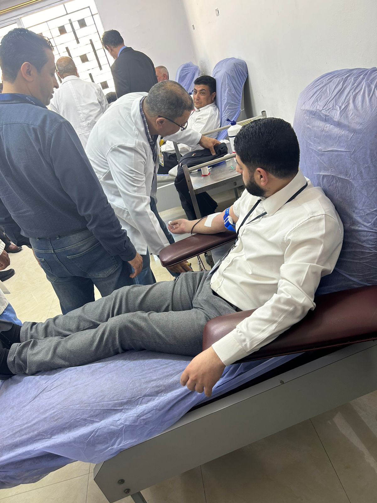 صورة حول : الصفدي يرعى حملة وطنية للتبرع بالدم لغزة الصفدي يرعى حملة وطنية للتبرع بالدم لغزة