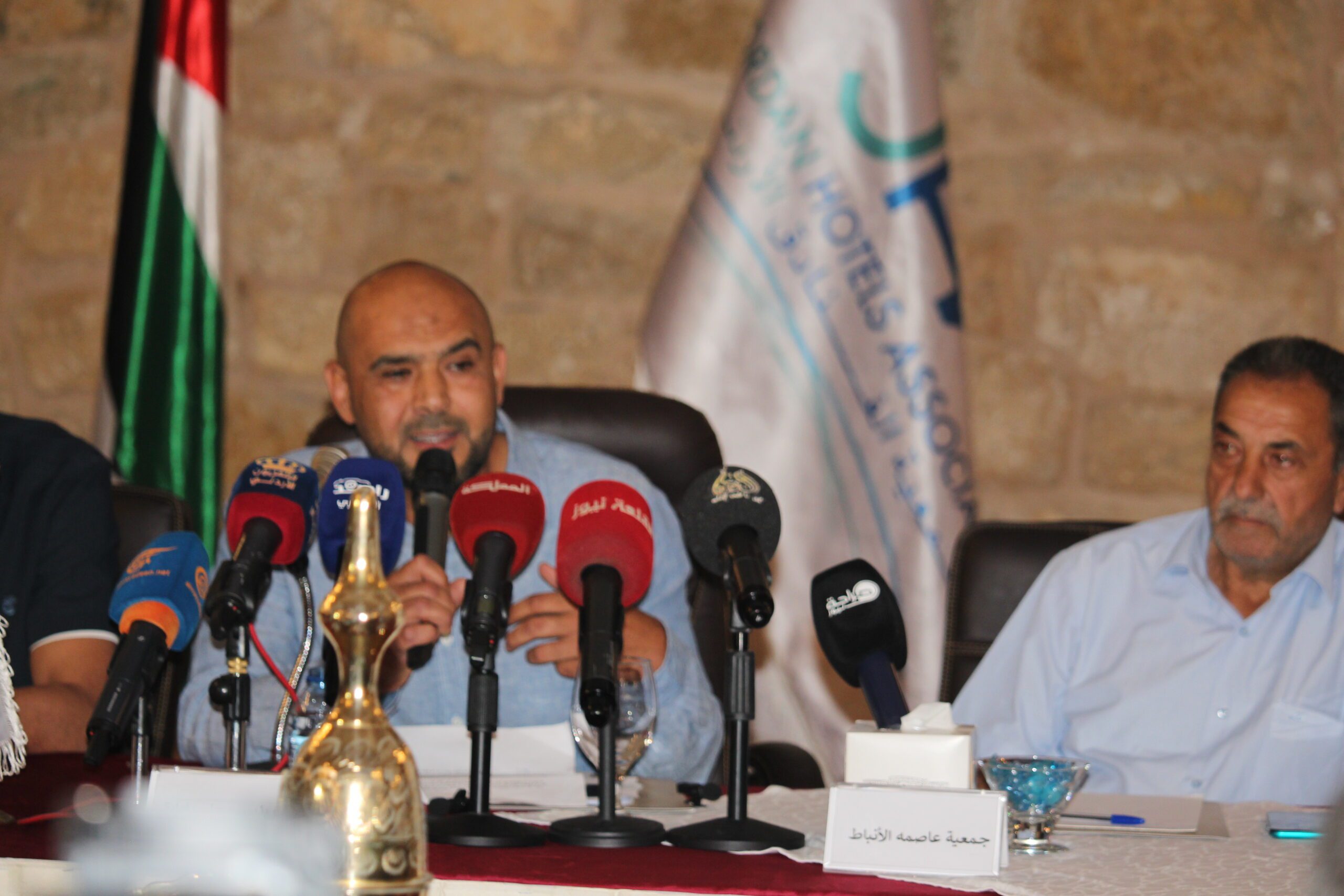 هلالات خلال جولة إعلامية في البترا : الخدمات تواجه تحديات حرجة عدة