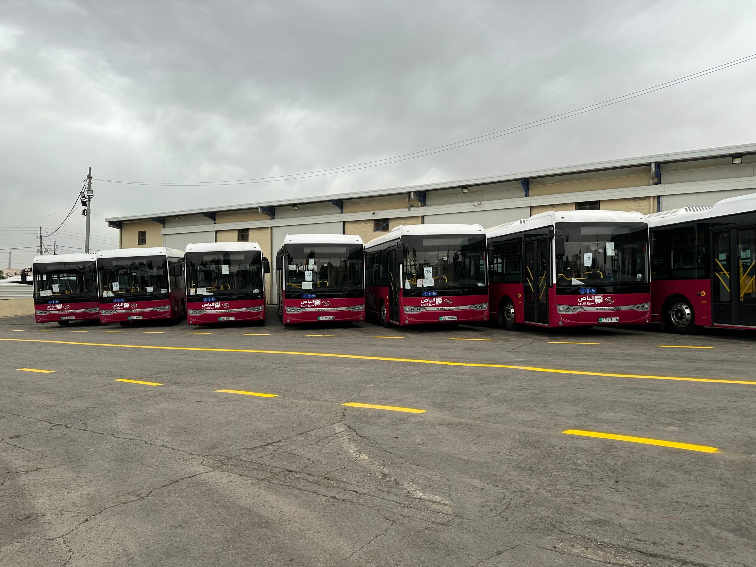 بالصور.. أسطول نقل جديد لأمانة عمان من المركزية للتجارة والمركبات