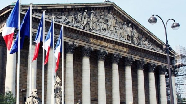 القضاء الفرنسي يرد طلب العفو الدولية