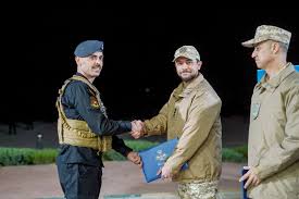 ولي العهد يرصد جهود تدريب صقور الهواشم/4 أثناء الليالي المظلمة