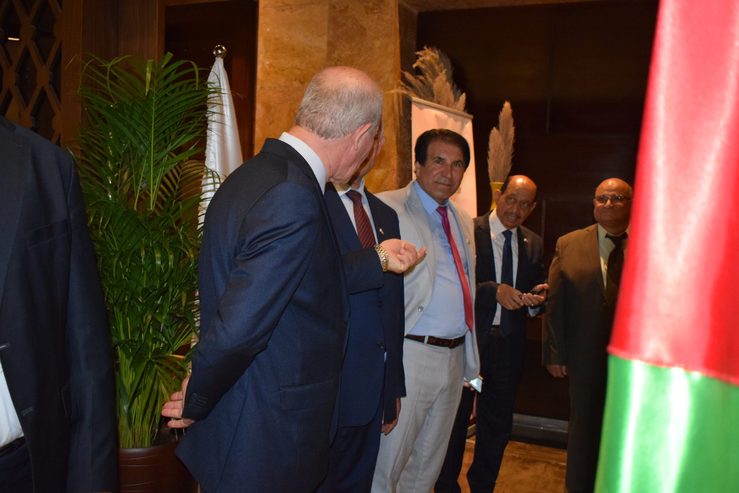 صورة حول : الاتحاد العام لنقابات عمال الأردن يحتفل بذكرى الاستقلال: تكريم للإنجازات ودعم للتعاون الوطنيّ في رحلة بناء مستقبل مُشرق الاتحاد العام لنقابات عمال الأردن يحتفل بذكرى الاستقلال: تكريم للإنجازات ودعم للتعاون الوطنيّ في رحلة بناء مستقبل مُشرق