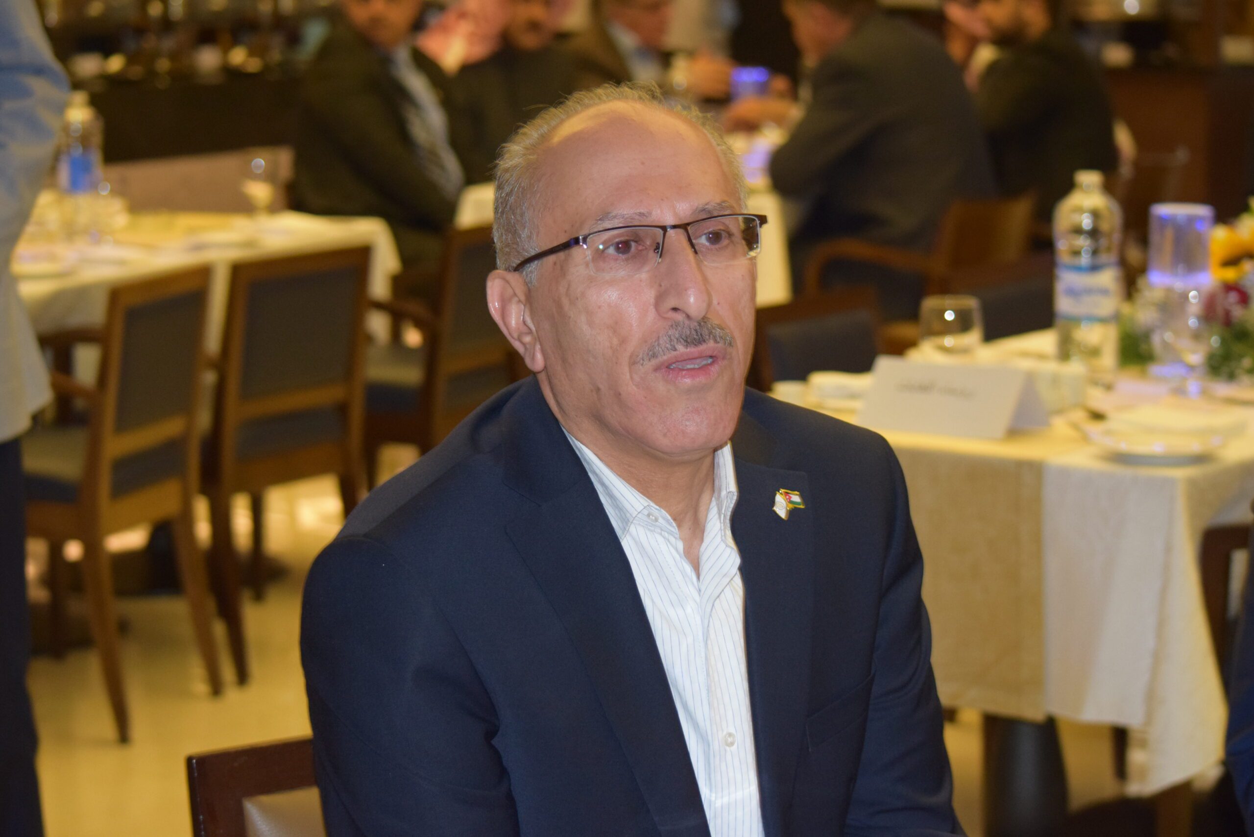 صورة حول : الاتحاد العام لنقابات عمال الأردن يحتفل بذكرى الاستقلال: تكريم للإنجازات ودعم للتعاون الوطنيّ في رحلة بناء مستقبل مُشرق الاتحاد العام لنقابات عمال الأردن يحتفل بذكرى الاستقلال: تكريم للإنجازات ودعم للتعاون الوطنيّ في رحلة بناء مستقبل مُشرق