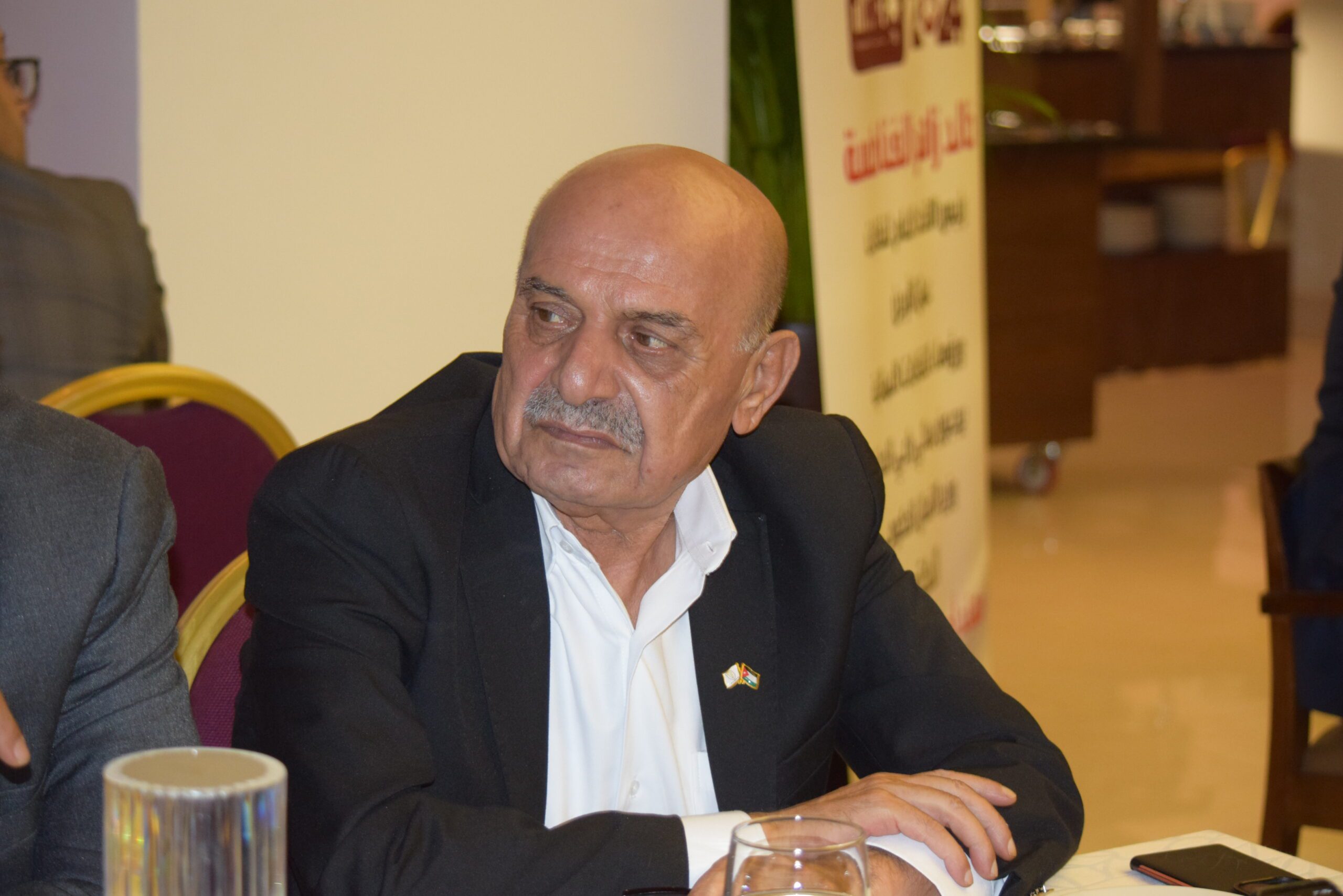 صورة حول : الاتحاد العام لنقابات عمال الأردن يحتفل بذكرى الاستقلال: تكريم للإنجازات ودعم للتعاون الوطنيّ في رحلة بناء مستقبل مُشرق الاتحاد العام لنقابات عمال الأردن يحتفل بذكرى الاستقلال: تكريم للإنجازات ودعم للتعاون الوطنيّ في رحلة بناء مستقبل مُشرق