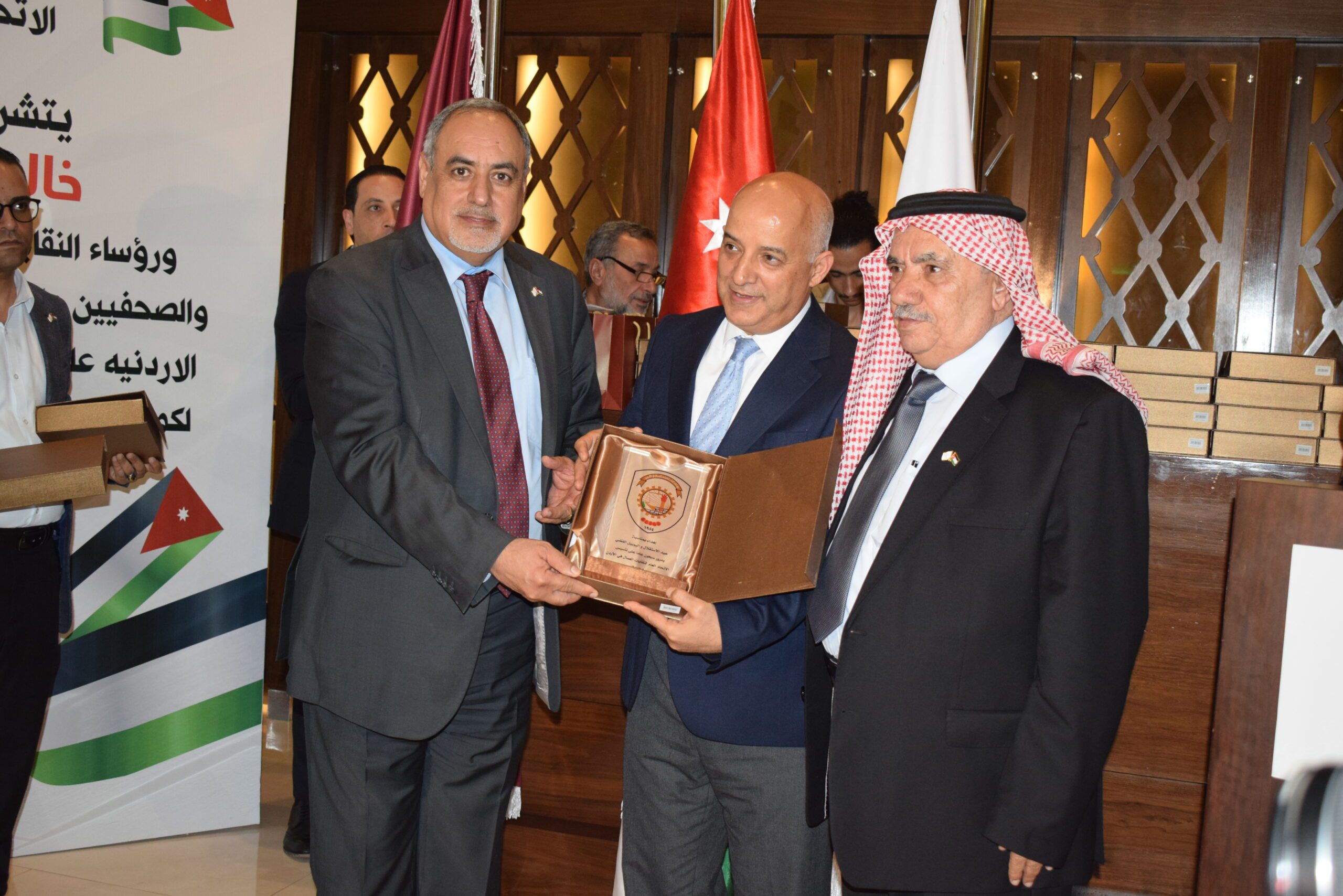 الاتحاد العام لنقابات عمال الأردن يحتفل بذكرى الاستقلال: تكريم للإنجازات ودعم للتعاون الوطنيّ في رحلة بناء مستقبل مُشرق