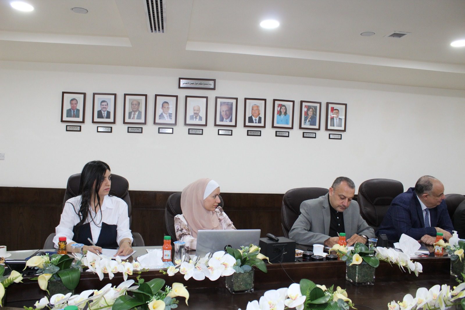 صورة حول : صندوق استثمار اموال الضمان الاجتماعي يلتقي مع وفد من ملتقى النخبة صندوق استثمار اموال الضمان الاجتماعي يلتقي مع وفد من ملتقى النخبة