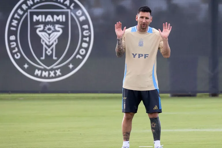 ميسي: ريال مدريد يتصدر عالم كرة القدم اليوم