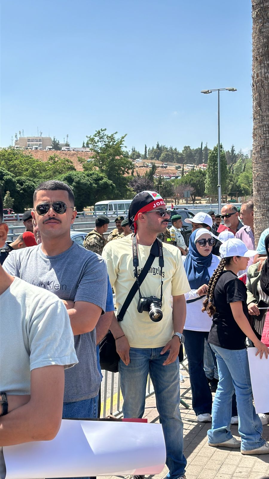 صورة حول : نشامى ونشميات الوطن يتجمعون للاحتفال باليوبيل الفضي لتسلم جلالة الملك عبدالله الثاني ابن الحسين سلطاته الدستورية(صور وفيديو) نشامى ونشميات الوطن يتجمعون للاحتفال باليوبيل الفضي لتسلم جلالة الملك عبدالله الثاني ابن الحسين سلطاته الدستورية(صور وفيديو)