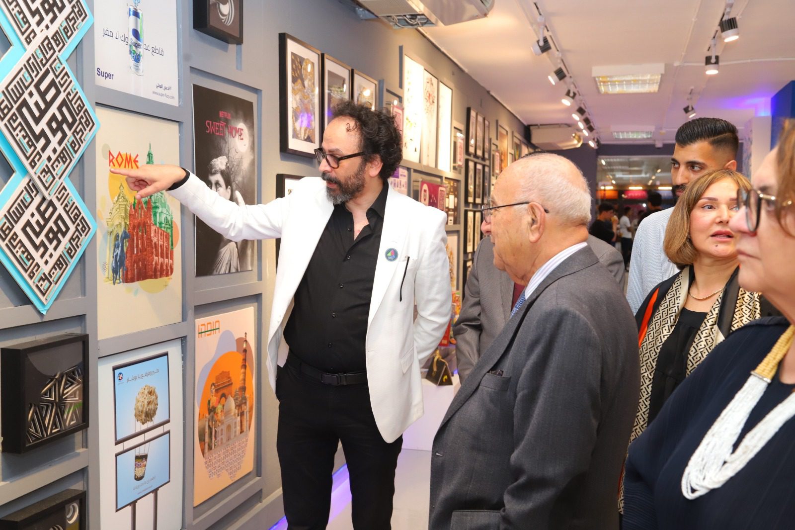 كلية العمارة والتصميم في جامعة البترا تفتتح معرضها السنوي "صامدون" وتعقد يومها العلمي عن "التراث والتغير المناخي"