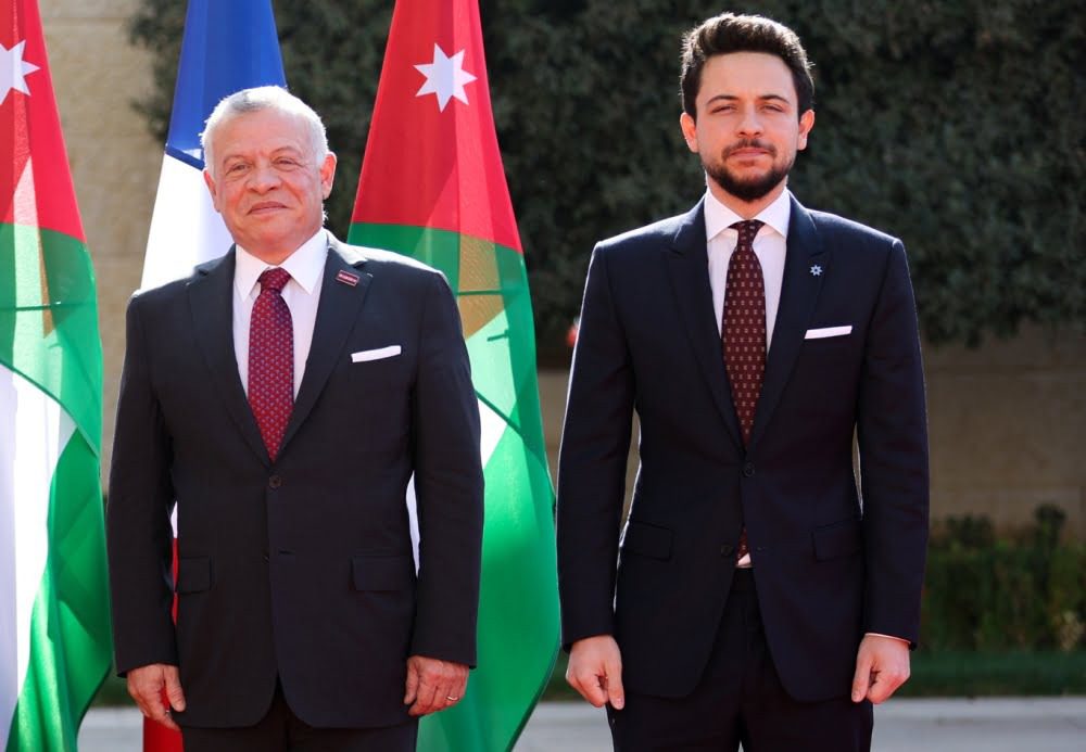 صورة حول : اسرة الكلية الجامعية الوطنية للتكنولوجيا ــ ابو علندا تهنىء جلالة الملك وسمو ولي العهد بعيد الاضحى اسرة الكلية الجامعية الوطنية للتكنولوجيا ــ ابو علندا تهنىء جلالة الملك وسمو ولي العهد بعيد الاضحى