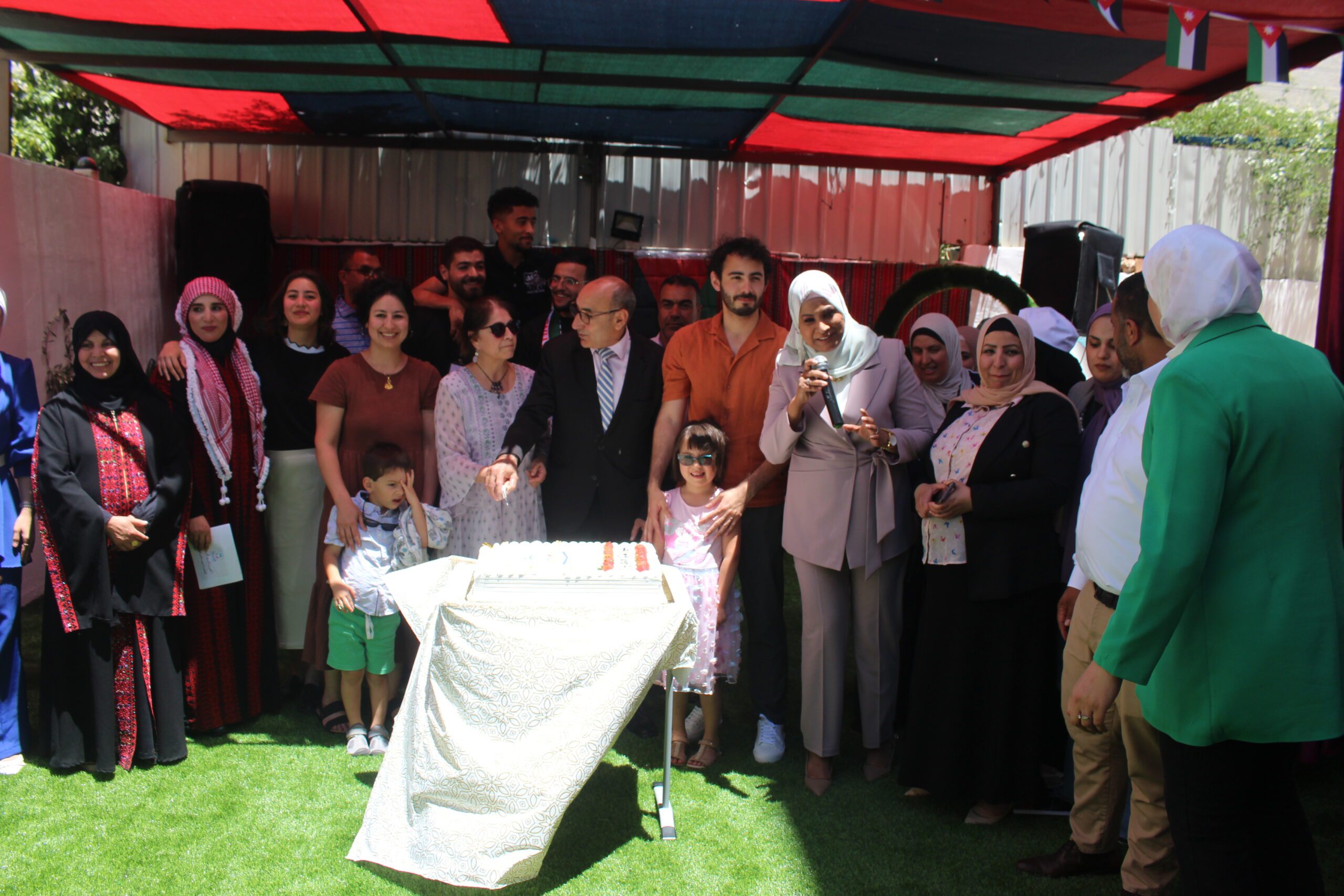 أكاديمية الشرق الأوسط للتربية الخاصة تَحتفل بذكرى تأسيسها واليوبيل الفضي