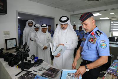 مدير الأمن العام يلتقي وكيل وزارة الداخلية القطرية للشؤون الأمنيّة والوفد المرافق له