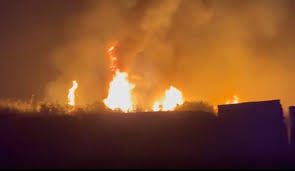 صورة حول : انفجارات في لواء للحشد الشعبي بجنوب بغداد انفجارات في لواء للحشد الشعبي بجنوب بغداد