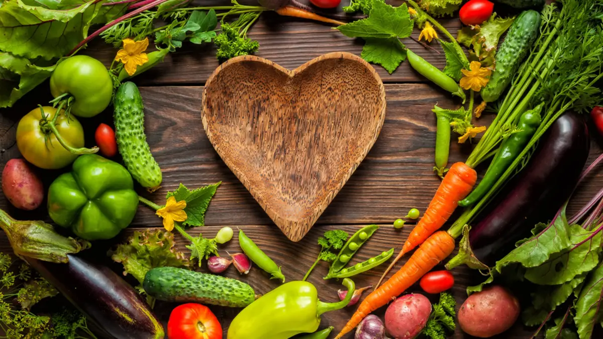 كيف يؤثر تناول 5 حصص فواكه وخضروات على صحتك؟