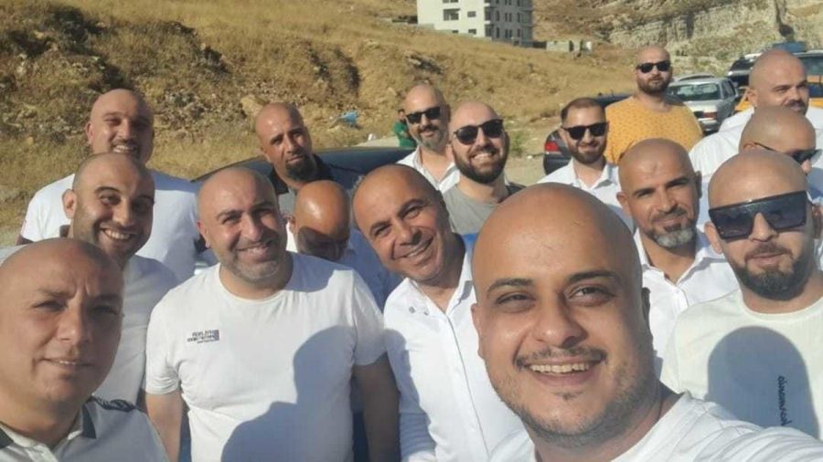 صورة حول : (رابطة الصلعان) مبادرة مهمة إنسانية تجمع نحو 10 آلاف شاب اردني (رابطة الصلعان) مبادرة مهمة إنسانية تجمع نحو 10 آلاف شاب اردني