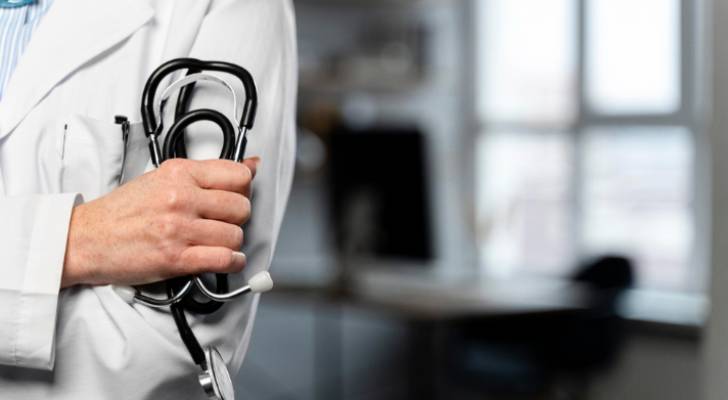 فريق طبي أردني ينجح في عملية نوعية بالأعصاب (فيديو)