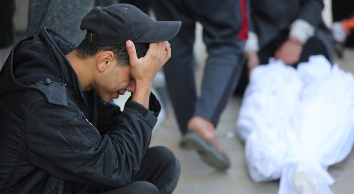 شهداء وجرحى جراء قصف الاحتلال على قطاع غزة في ساعات الصباح من يوم السبت