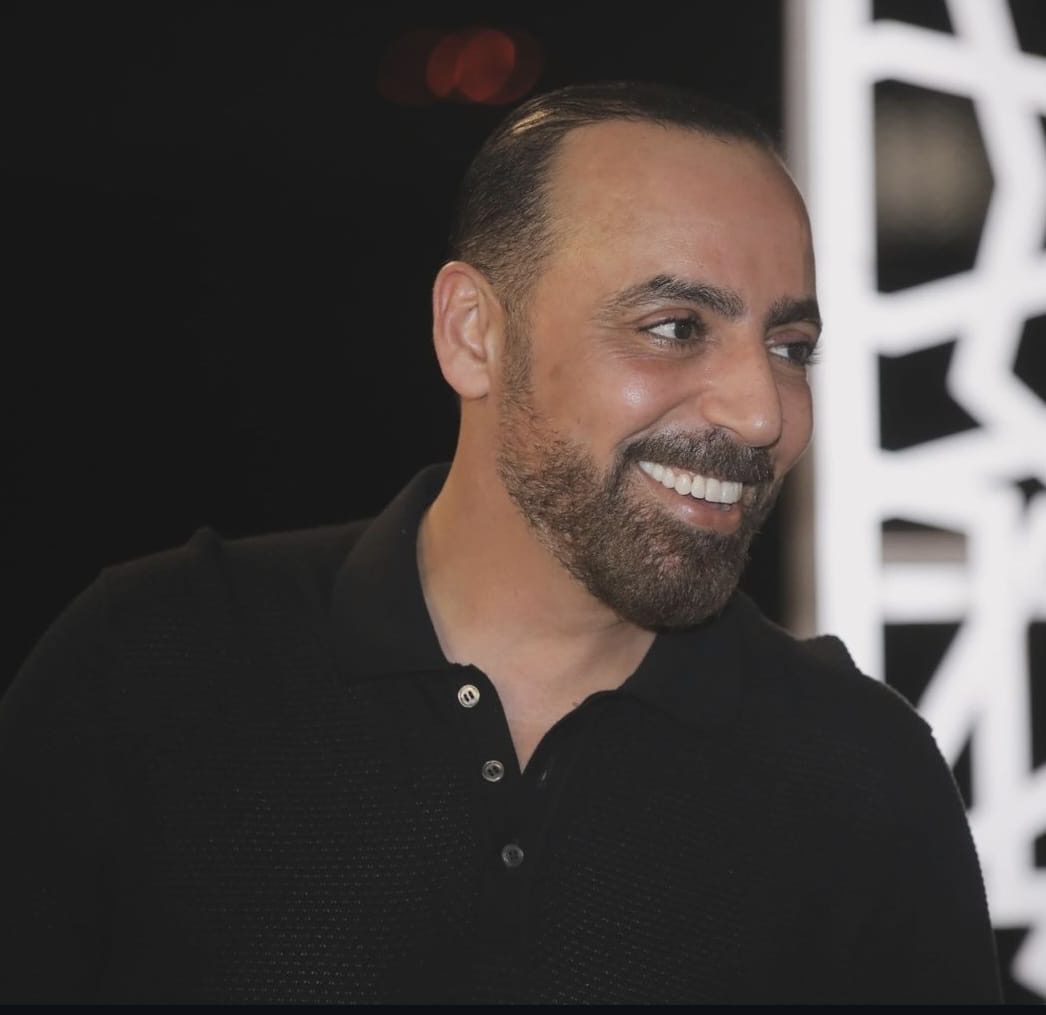 نور البنت الكبرى لرجل الأعمال زايد البداد تتألق في حفل خطوبتها