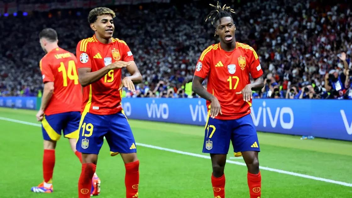 ويليامز قد يكون نجم هجوم برشلونة المقبل