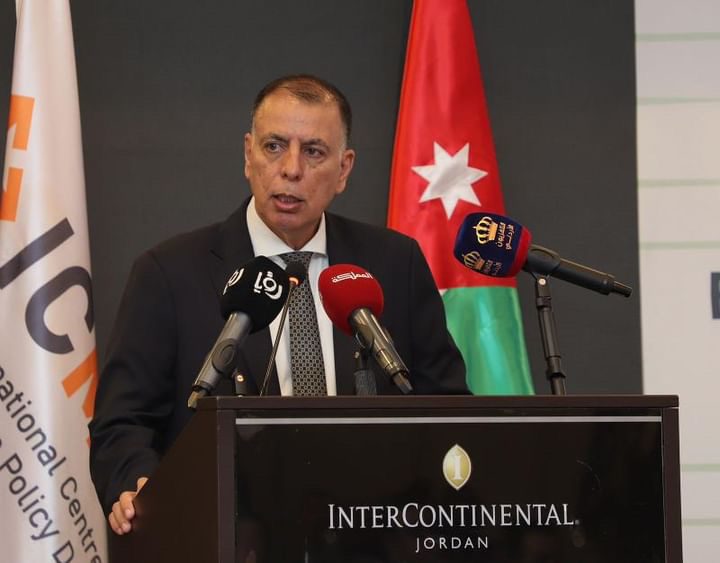 الفراية يفتتح أعمال منتدى" تبنّي التحديث "