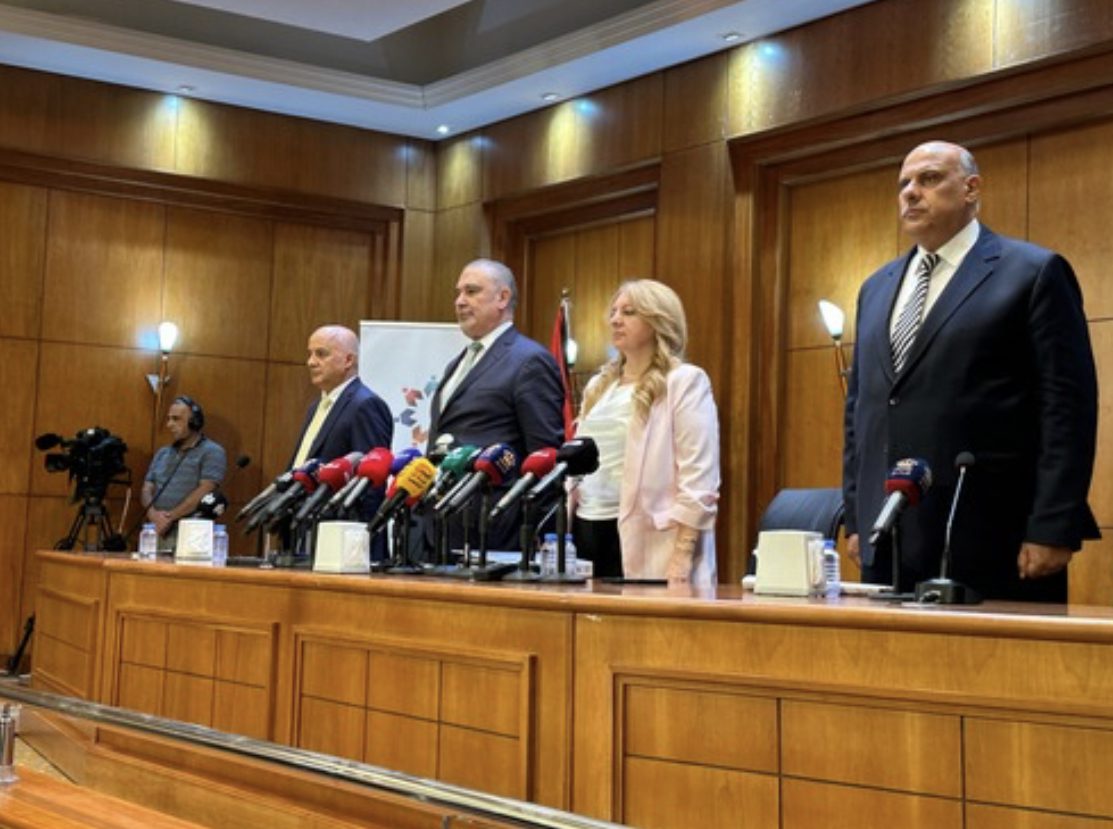 الشريدة ونمروقة والناصر في مؤتمر صحفي بشأن نظام إدارة الموارد البشرية .. "فيديو وصور"