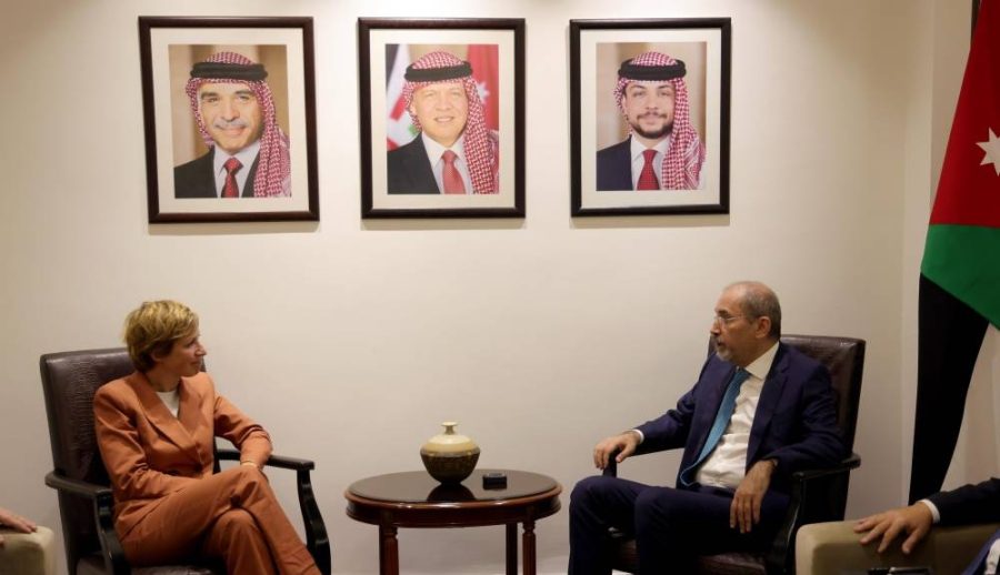 عاجل .. الصفدي يبحث مع المستشارة الفرنسية جهود وقف عدوان غزة