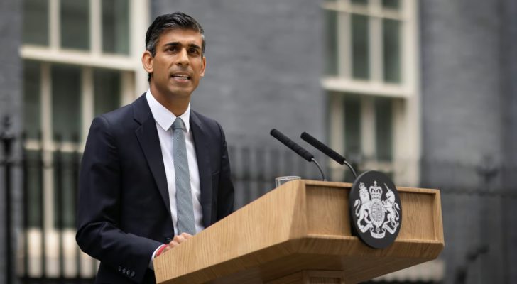 ريشي سوناك اتصل بزعيم حزب العمال لتهنئته بفوز حزبه في الانتخابات