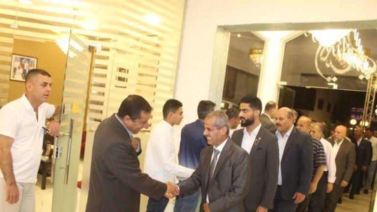 القيسي والبداينة نسايب " النائب نصار القيسي طلب والدكتور خالد البداينة أعطى "