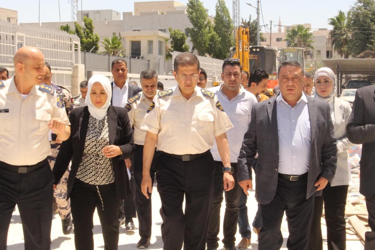 صورة حول : الجمارك والبريد يضعان الخطوط النهائية لتشغيل مركز جمرك التجارة الإلكترونية الجمارك والبريد يضعان الخطوط النهائية لتشغيل مركز جمرك التجارة الإلكترونية