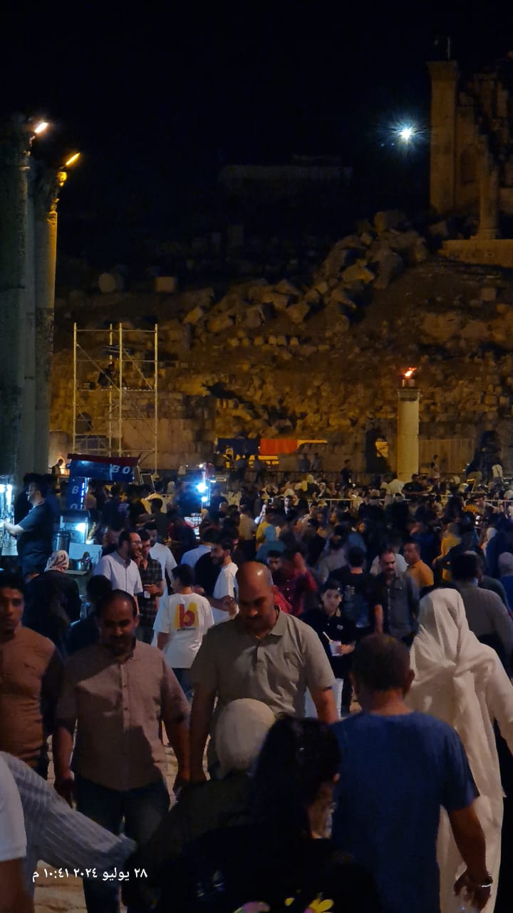 حضور واسع للجماهير الاردنية والعربية في مهرجان جرش للثقافة والفنون(صور وفيديو)