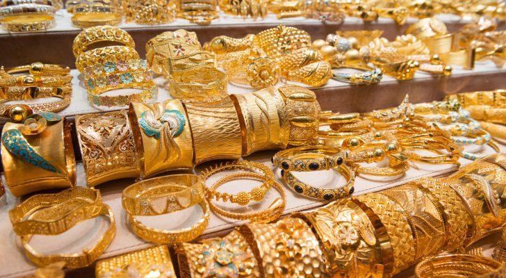 استقرار أسعار الذهب يوم الخميس