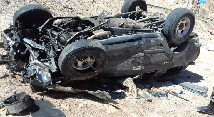 تدهور مركبة شحن على طريق وادي عربة صباح اليوم الثلاثاء