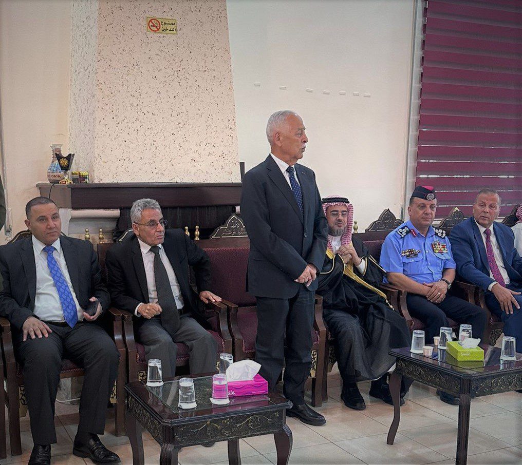 مندوبا عن الملك وولي العهد.... النابلسي واللواما والداوود والفاعوري والخريسات