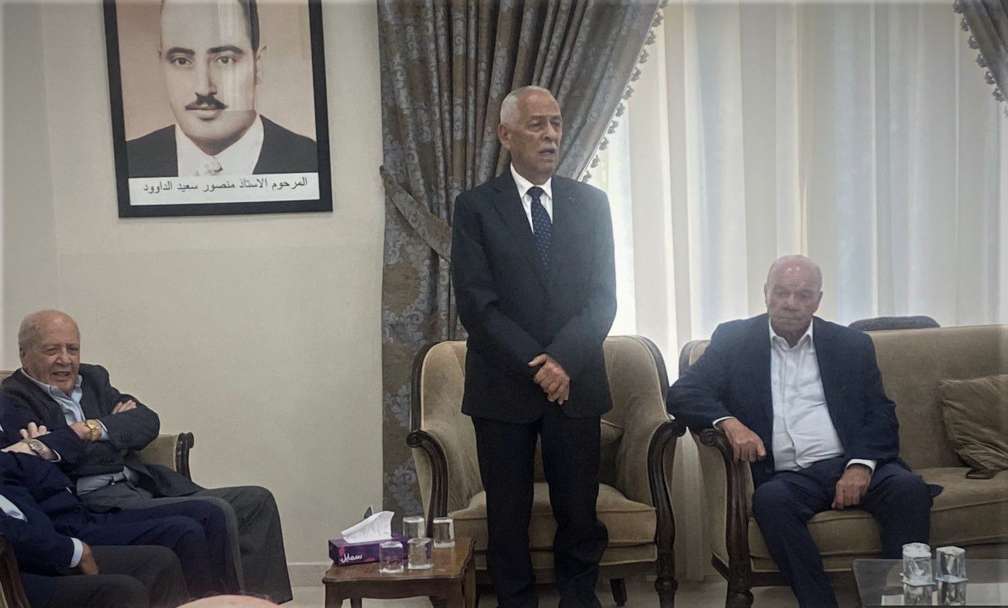 مندوبا عن الملك وولي العهد.... النابلسي واللواما والداوود والفاعوري والخريسات