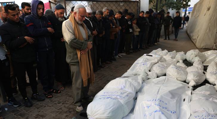 صورة حول : شهداء و جرحى لغارات متواصلة للجيش الإسرائيلي لمناطق مختلفة في قطاع غزة شهداء و جرحى لغارات متواصلة للجيش الإسرائيلي لمناطق مختلفة في قطاع غزة