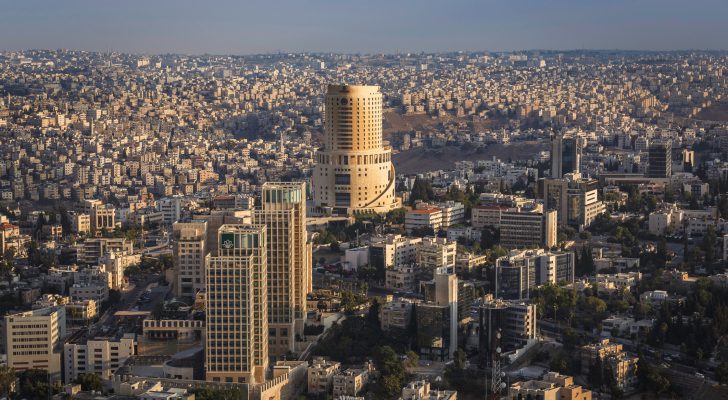 انخفاض واضح على درجات الحرارة و الأرصاد تحذر من تدني مدى الرؤية الأفقية ليلاً