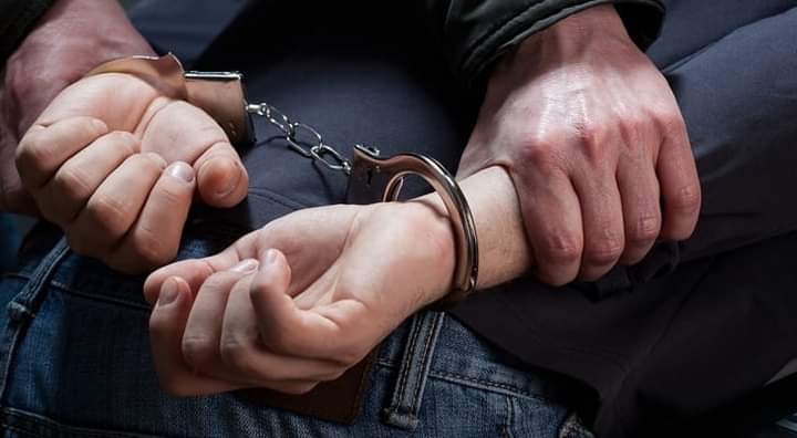 أكثر من 40 طعنة على يد ابنها.. تفاصيل كاملة لجريمة الكرك