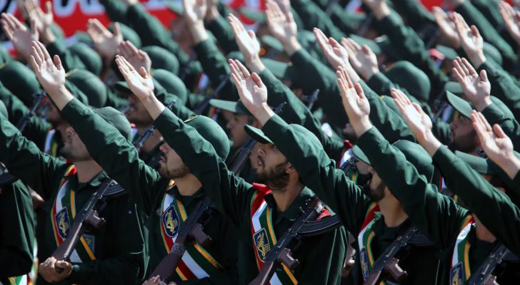 الحرس الثوري الإيراني يطلق الموجة السابعة والثامنة