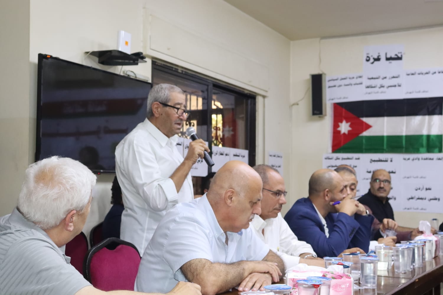 صورة حول : تحالف قائمة النهوض يعلن برنامجه الانتخابي للقائمة رقم 11 تحالف قائمة النهوض يعلن برنامجه الانتخابي للقائمة رقم 11