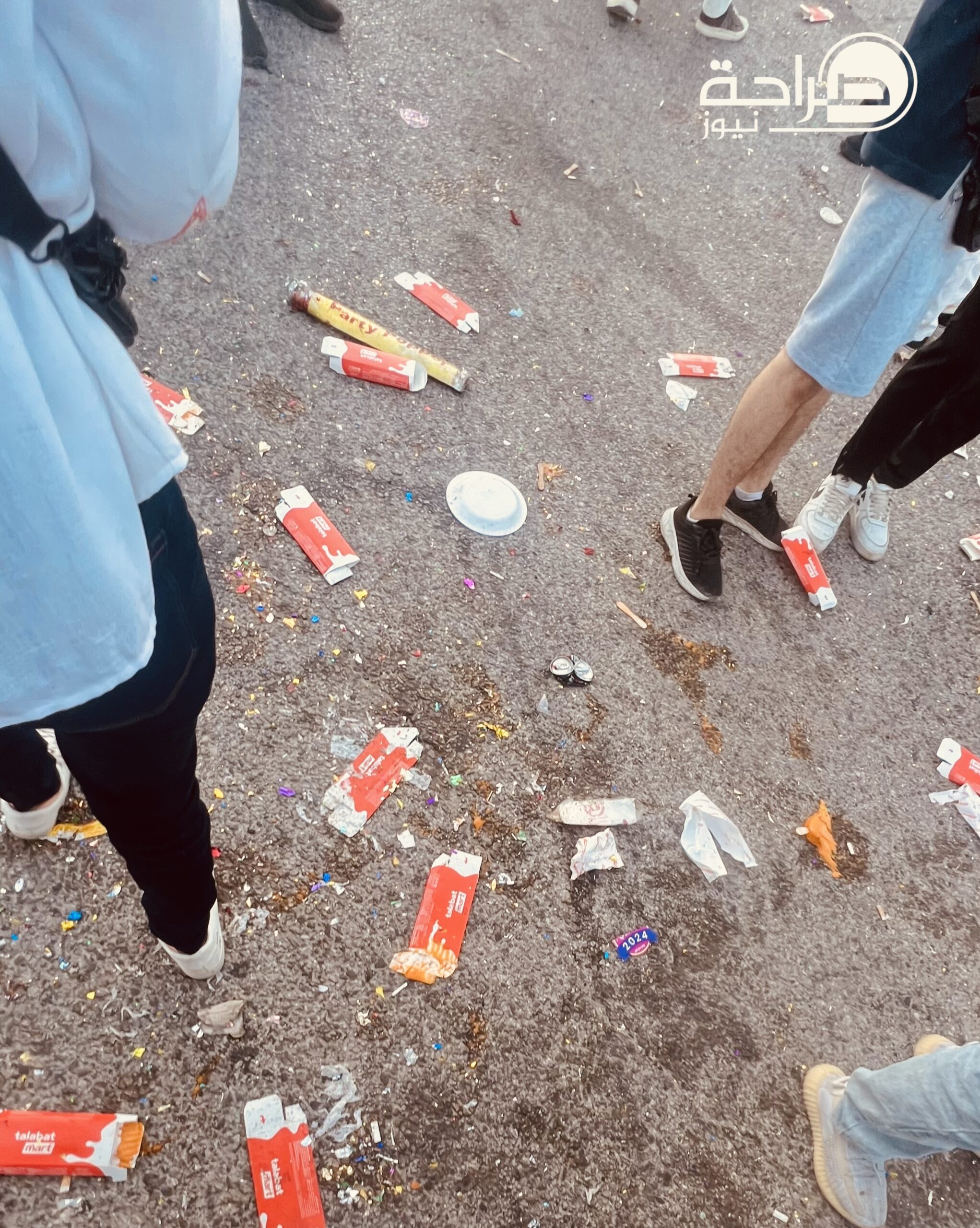 عاجل … فرحة النجاح أم فوضى القمامة؟