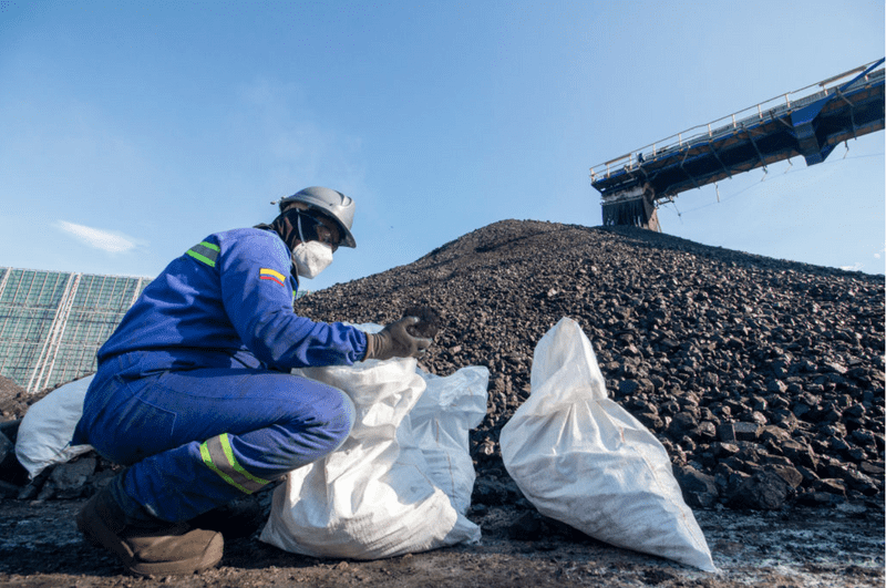 كولومبيا تحظر تصدير الفحم لإسرائيل للضغط لإنهاء الحرب