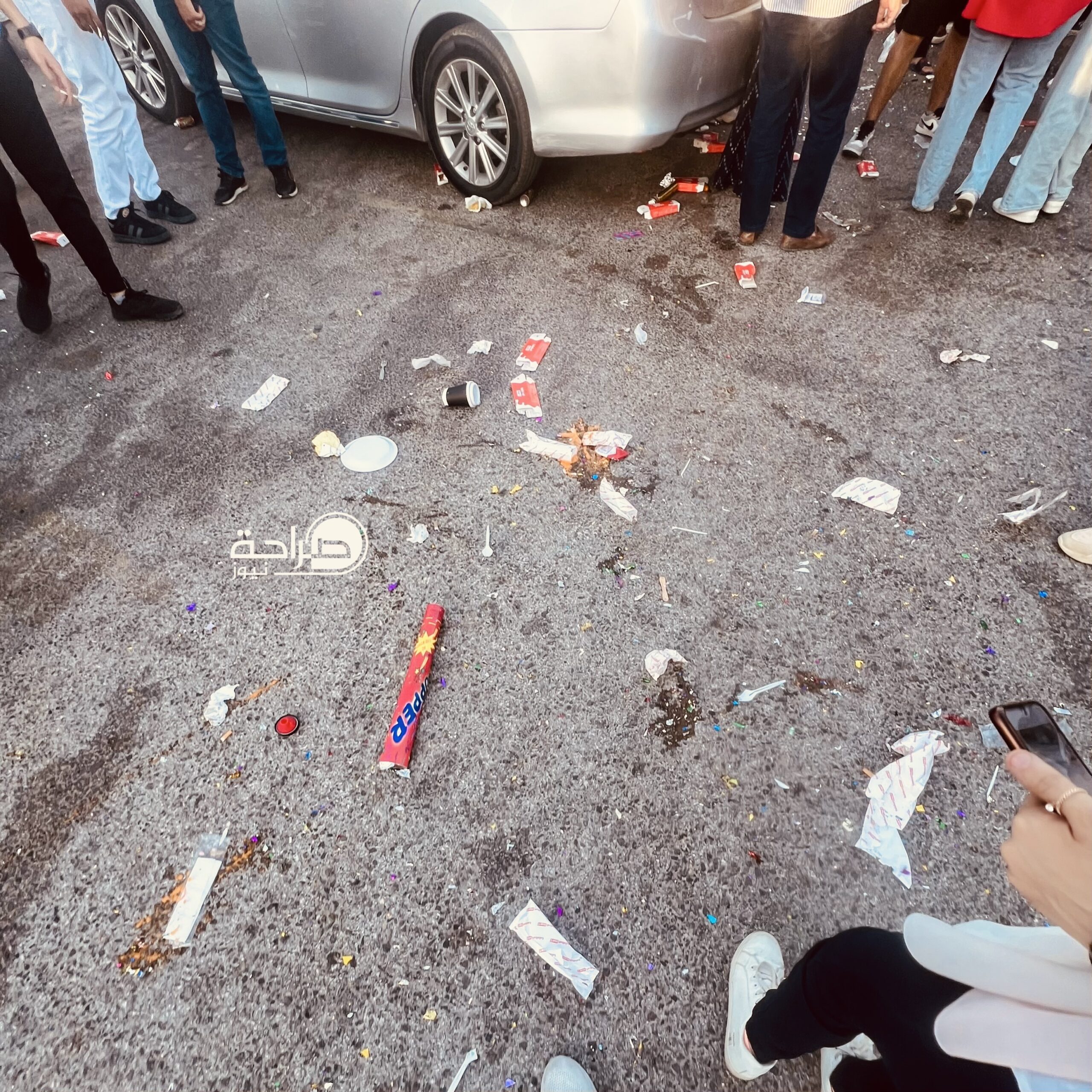 عاجل … فرحة النجاح أم فوضى القمامة؟