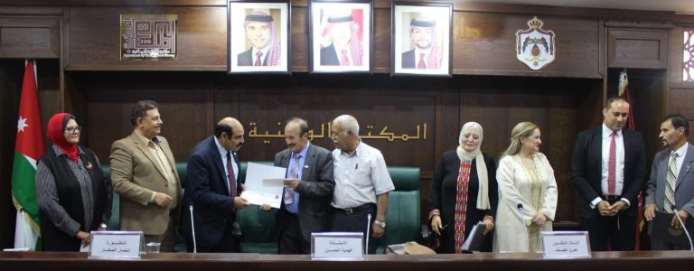 صورة حول : اتحاد الكتاب يقيم امسية شعرية عربية واردنية في جرش “38 اتحاد الكتاب يقيم امسية شعرية عربية واردنية في جرش “38