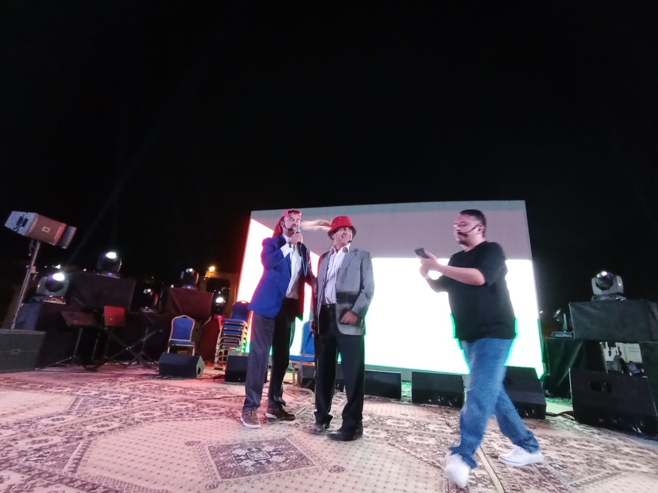 "زعل وخضرة" تتألق في مهرجان جرش في مسرحية "ترند"