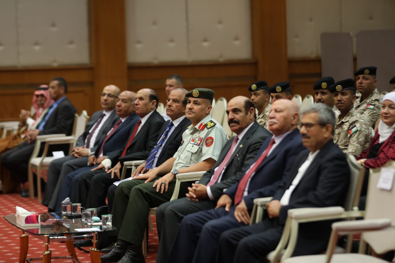 صورة حول : وزيرة الثقافة ترعى مؤتمر الكرامة لاتحاد الكتاب ضمن فعاليات جرش 38 وزيرة الثقافة ترعى مؤتمر الكرامة لاتحاد الكتاب ضمن فعاليات جرش 38